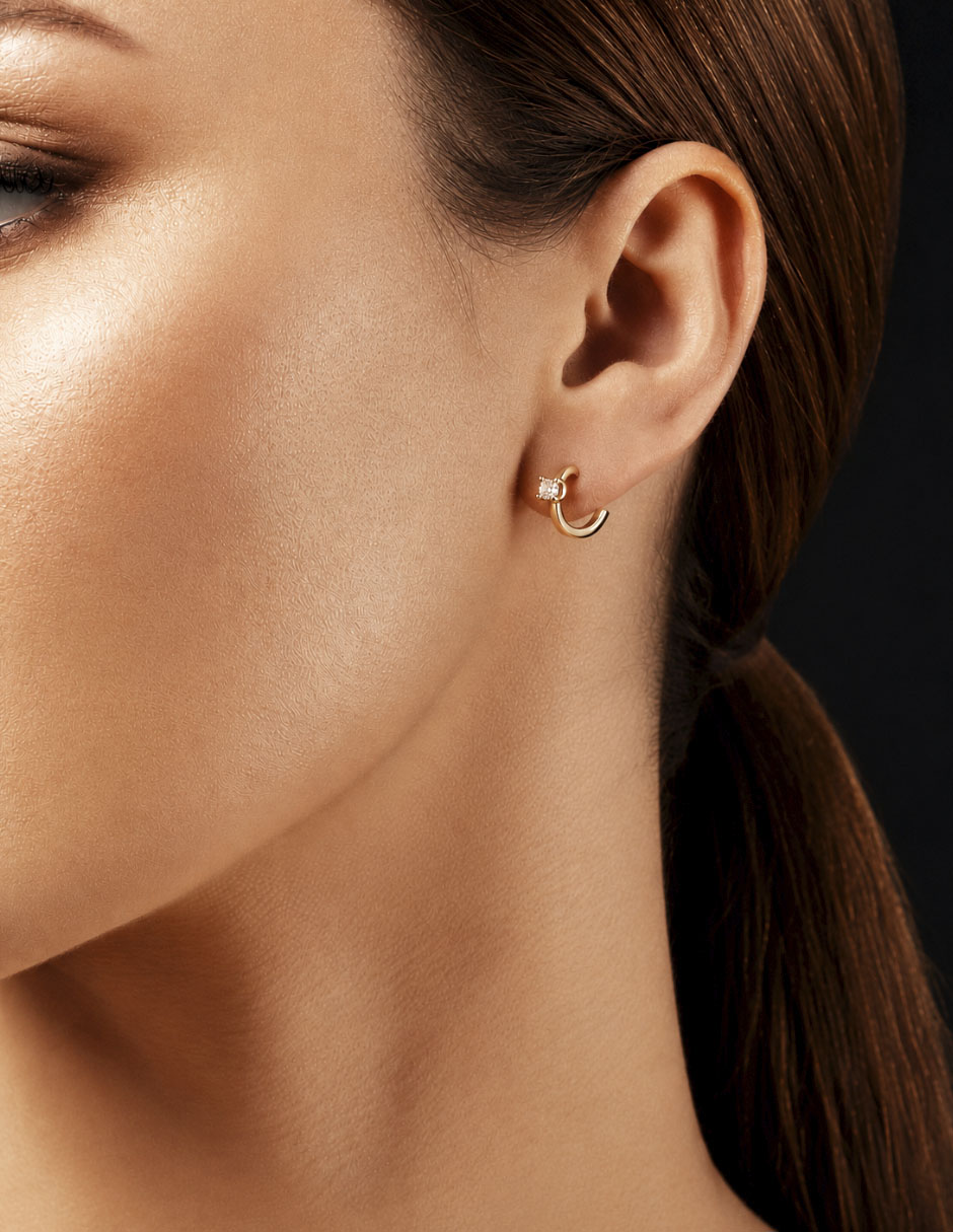 Set de aretes de aro circulares de oro 14 K con acabado pavé diamante 4