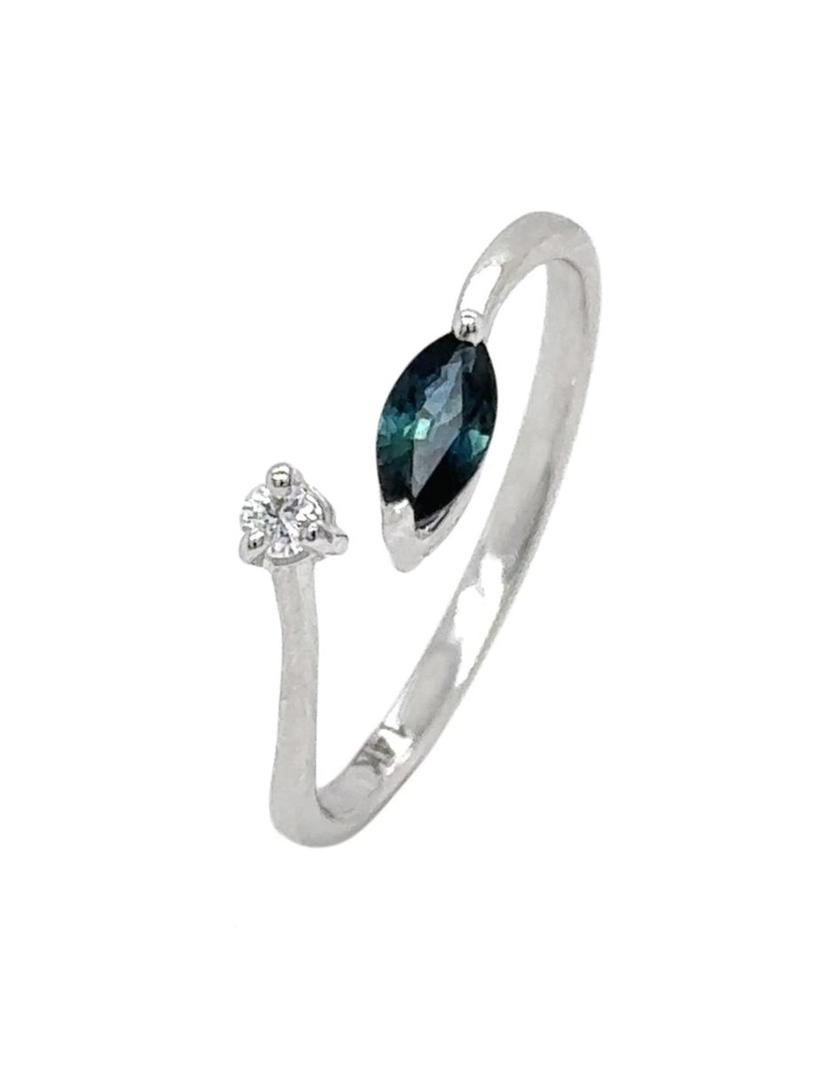 Anillo 14 K de oro blanco zafiro y diamante acabado brillante Anillo 14 K de oro blanco zafiro y diamante acabado brillante