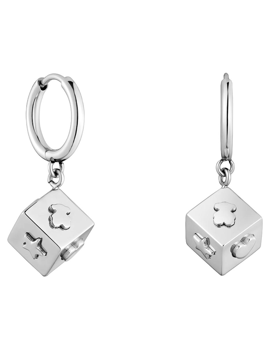 Aretes de cubo Charming con acabado brillante Aretes de cubo Charming con acabado brillante