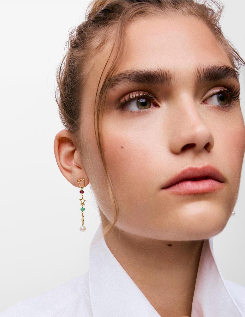 Aretes largos Flor Tous Silueta de Oro amarillo 9 K con acabado brillante Crisoprasa