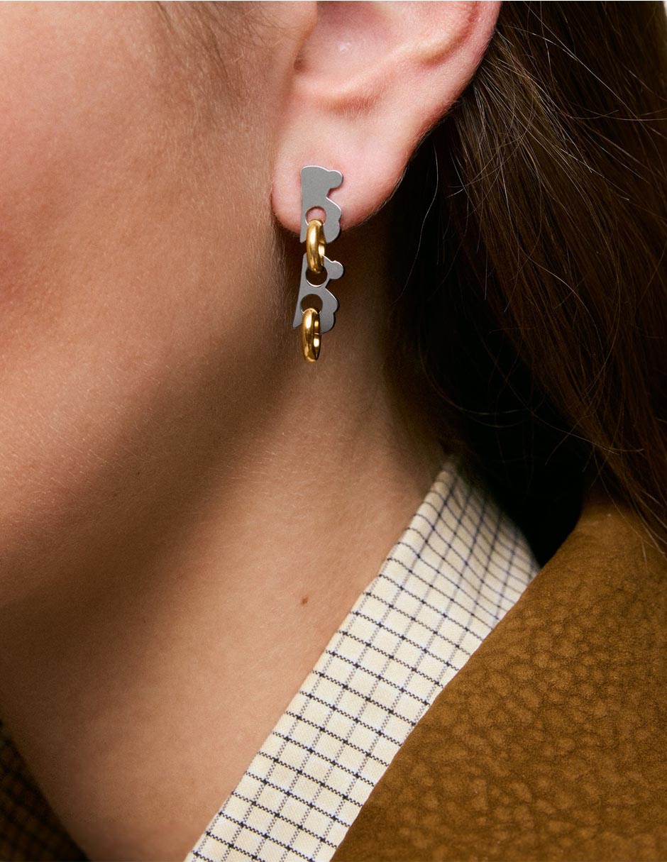 Aretes largos Oso Tous Half Bear   con acabado brillante