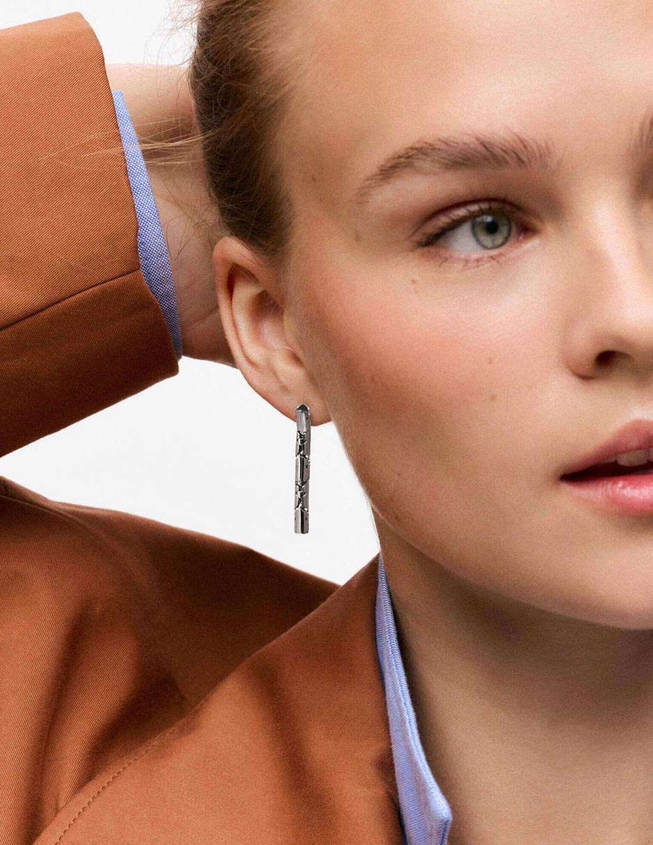 Aretes largos Carrusel con acabado brillante 3