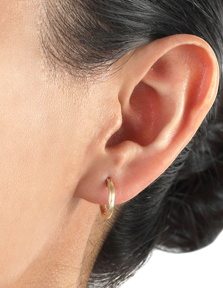 Arracadas de oro 14 k con acabado diamantado
