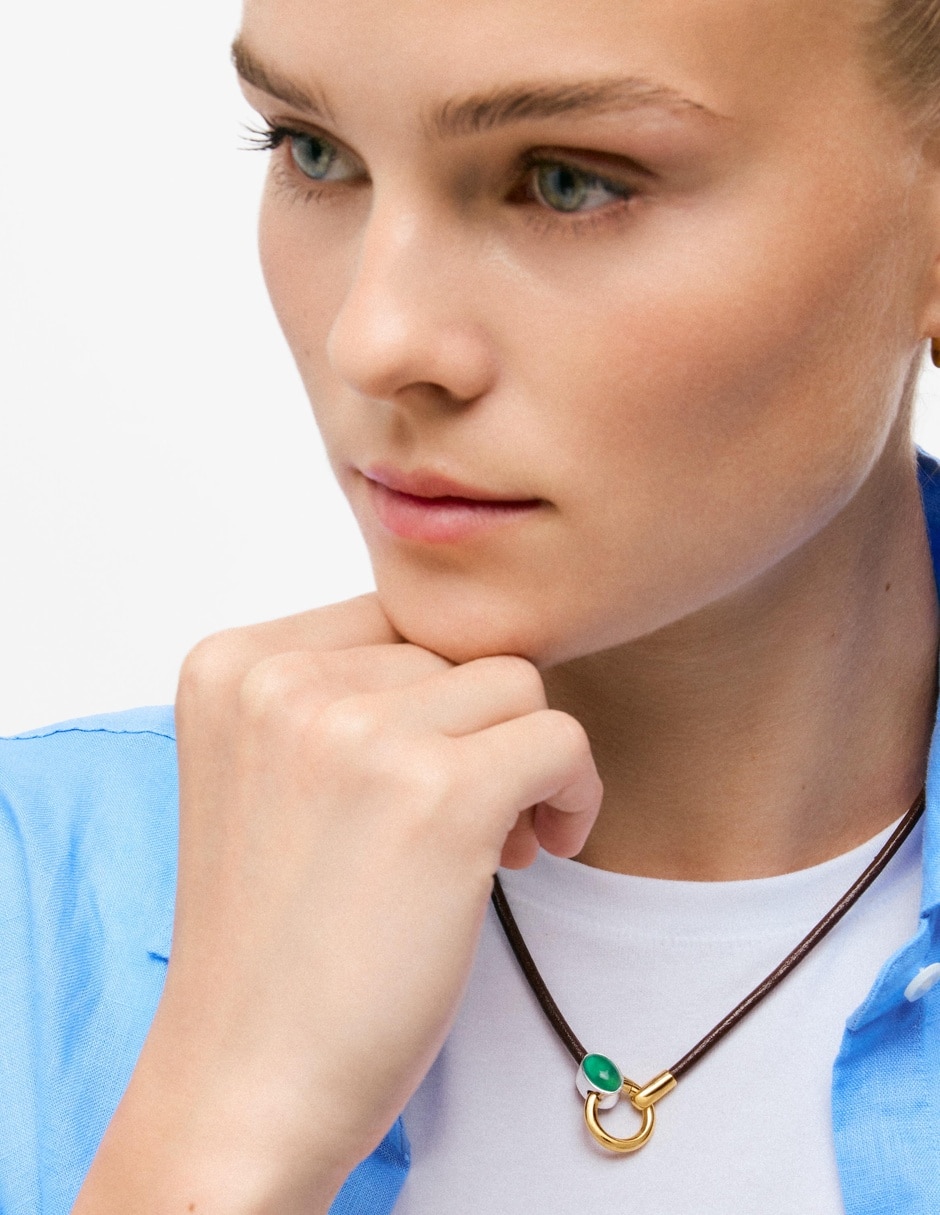 Collar tous gem power