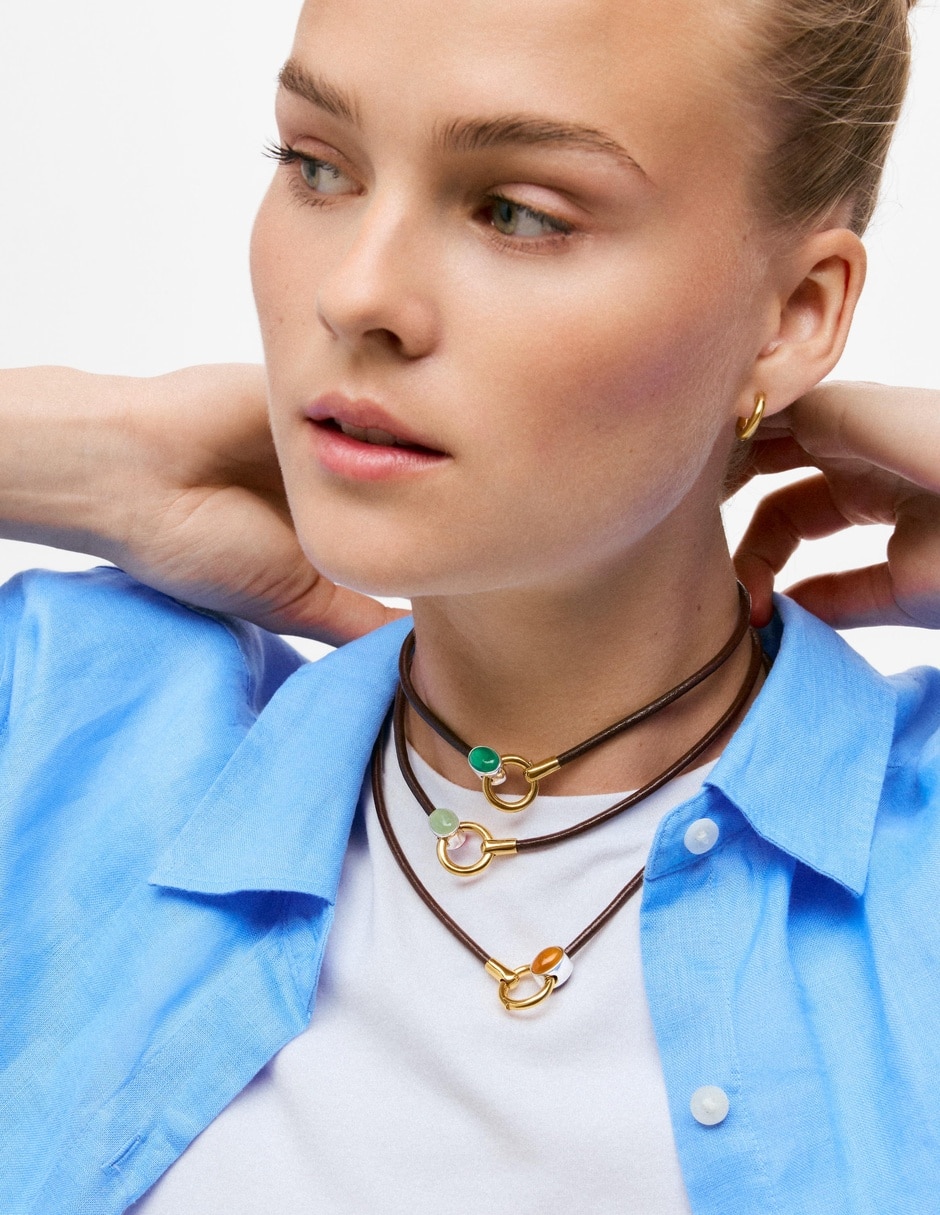 Collar tous gem power