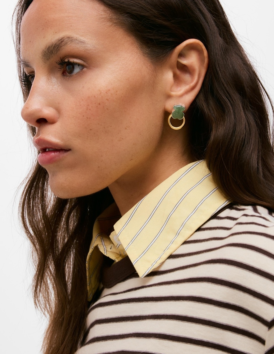 Arete individual de oso gem power con acabado baño de oro aventurina 3