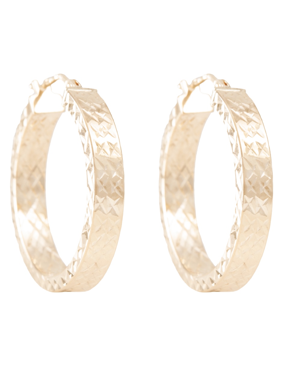 Arracadas de oro 14 K con acabado diamantado Arracadas de oro 14 K con acabado diamantado