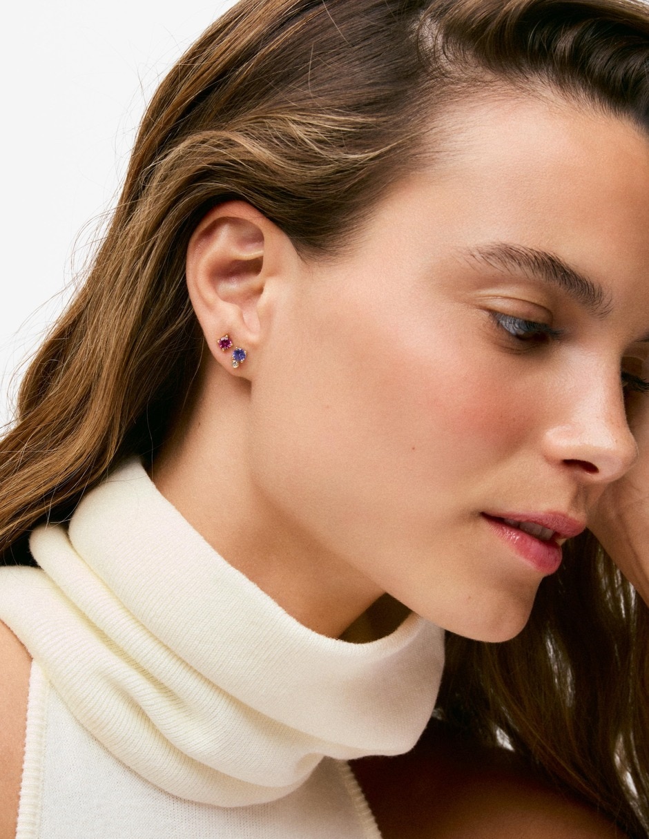 Aretes cortos de oso Bucle de oro amarillo 9 K diamante
