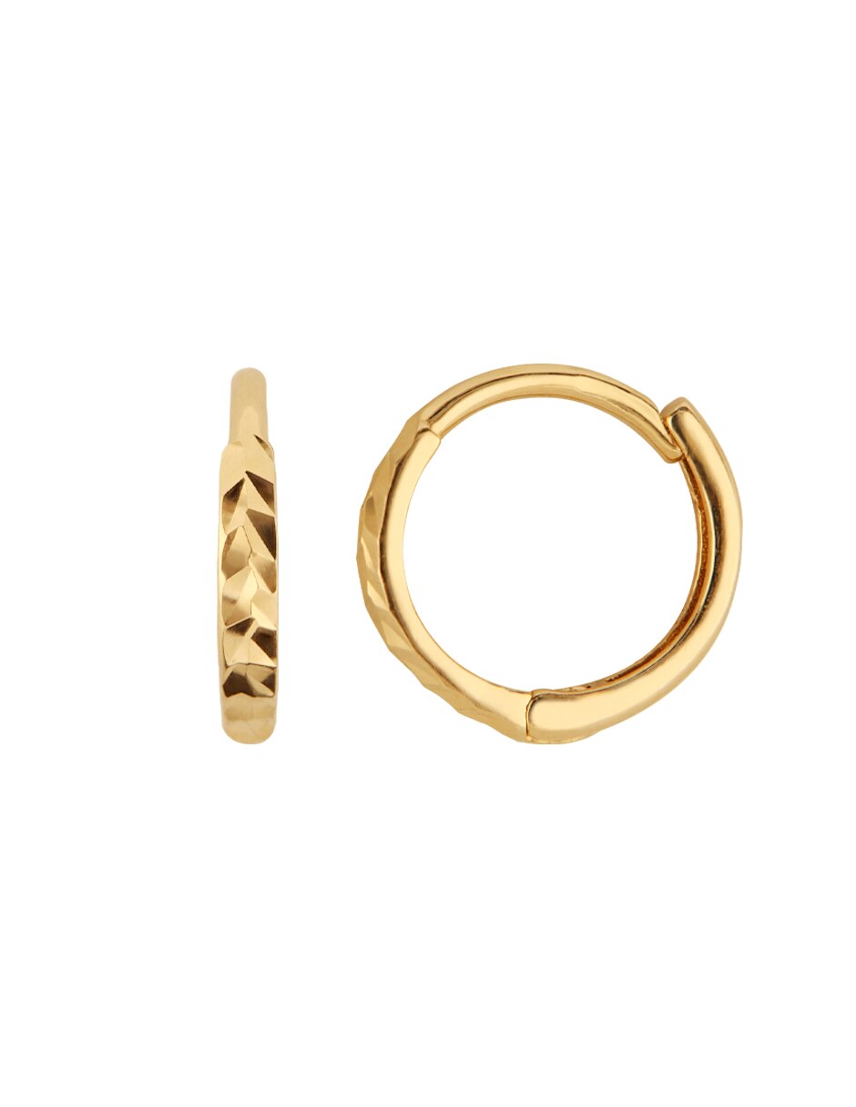 Aretes huggies de oro amarillo 14 K con acabado diamantado 4