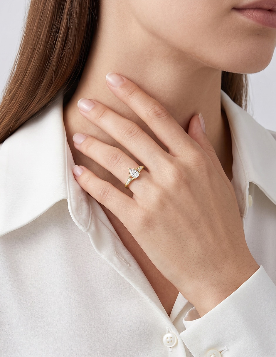 Anillo de compromiso de 10 k zirconia 5
