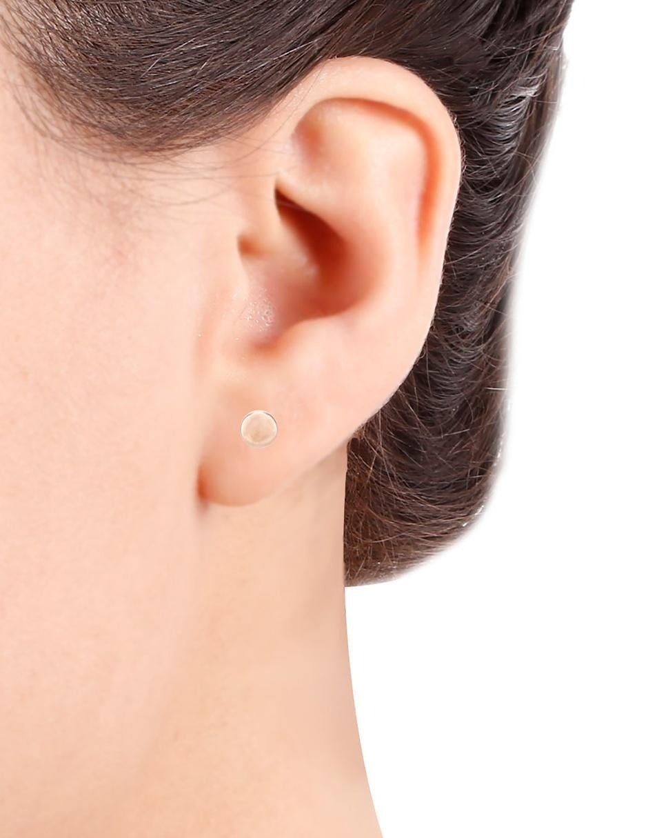 Broqueles de oro amarillo 14 K con acabado brillante