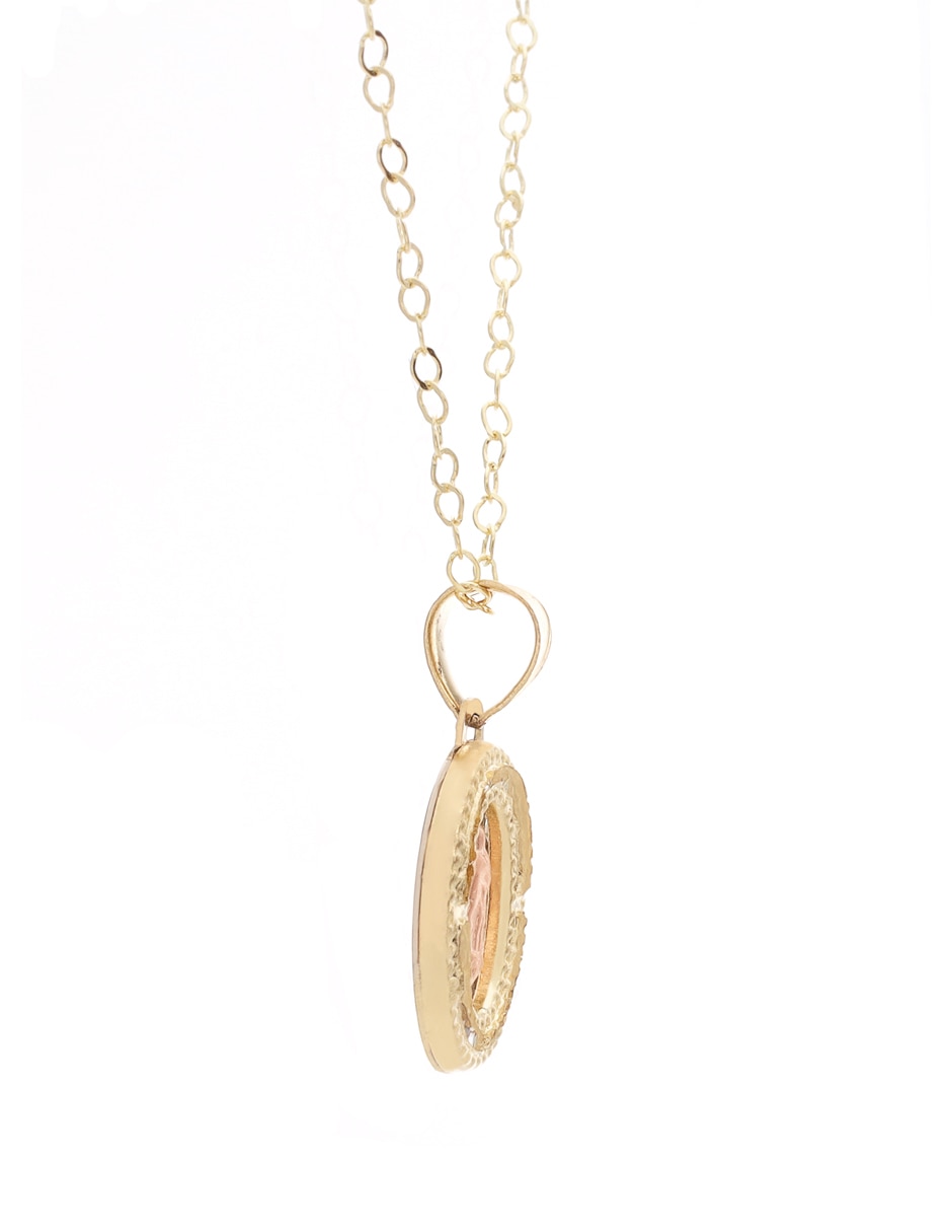Collar con dije D Cadena ovalado de oro 14 K